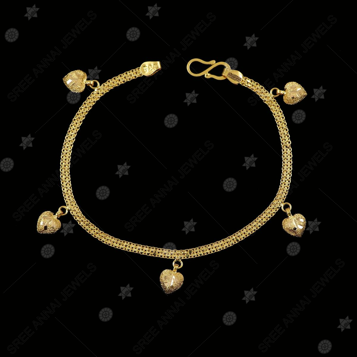 Mantasha Gold Bracelet from Senco Gold & Diamonds