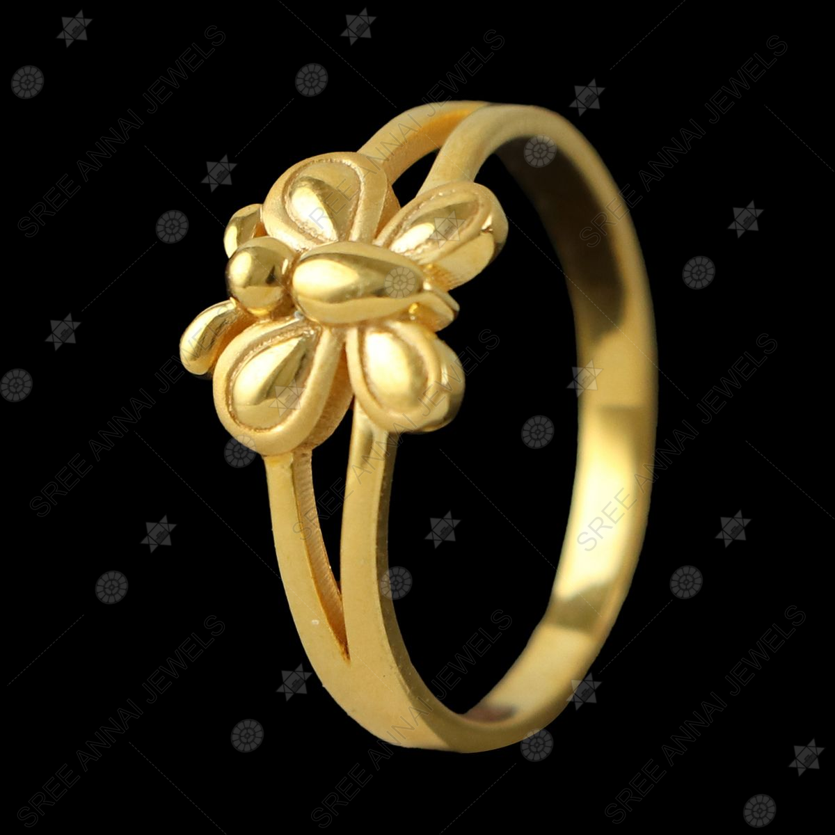 235-GR7132 - 22K Gold Ring For Men With Cz | 22k gold ring, Rings for men, Gold  rings